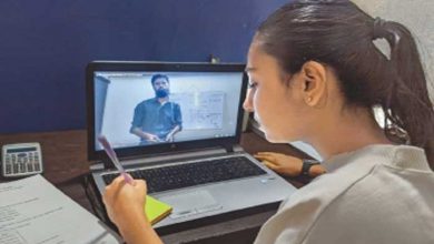 در حال یادگیری